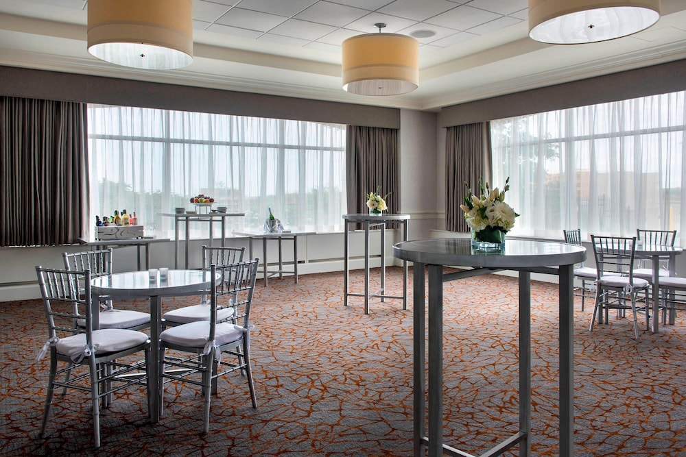 Marriott Boston Quincy - photo 4