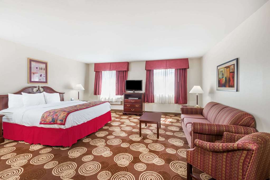 Hawthorn Extended Stay by Wyndham Seville - photo 7