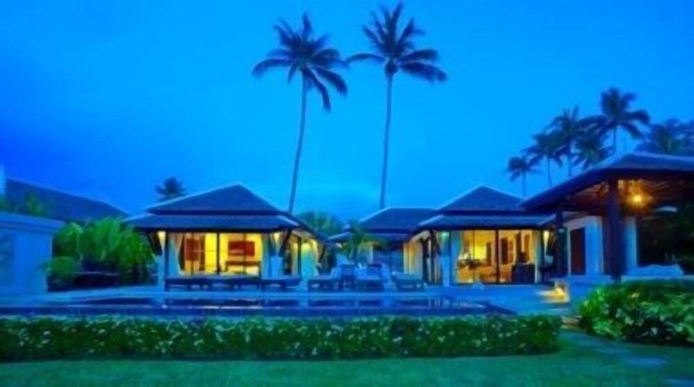 Villa Champagne — 4-Star Luxury Hotel in Koh Samui, Thailand