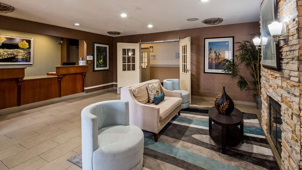 Best Western Brentwood Inn - photo 2