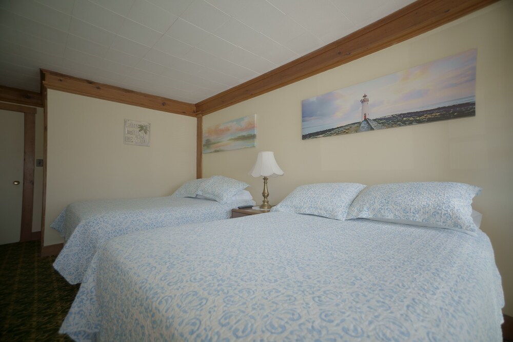 Betty Doon Hotel - photo 2