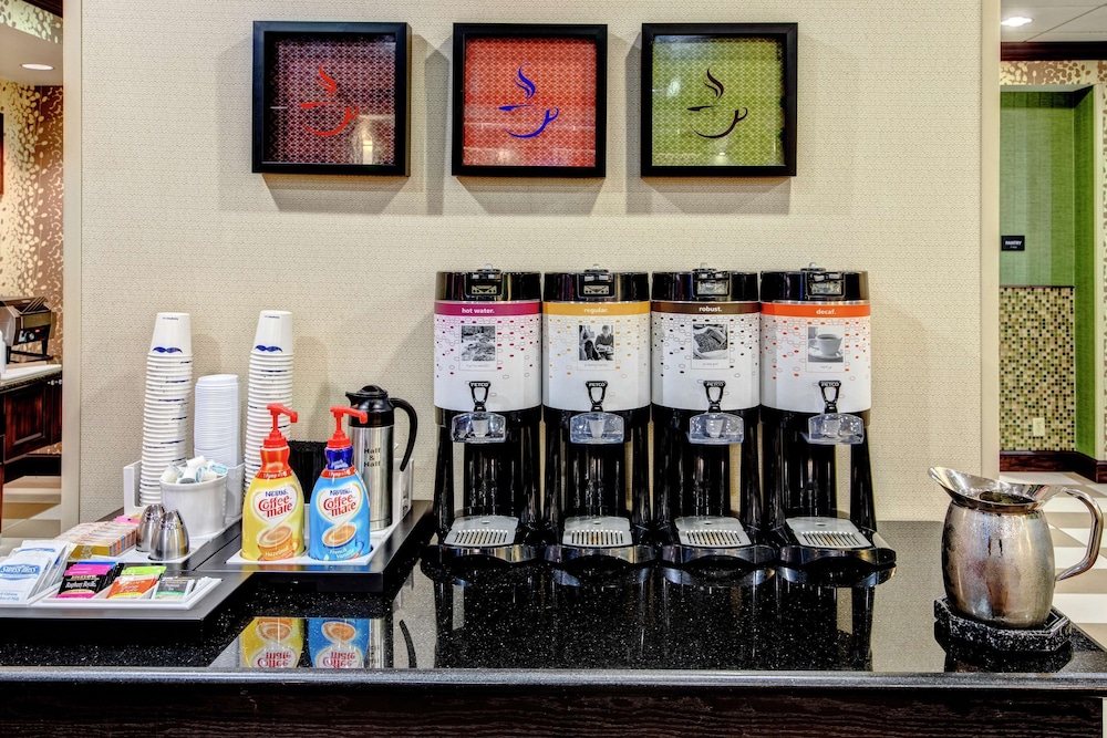 Hampton Inn Cambridge - photo 36