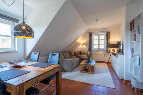 Feriendorf Rugana Komfortplus Appartement mit 1 Schlafzimmer B26 — 4-Star Luxury Hotel in Dranske, Germany