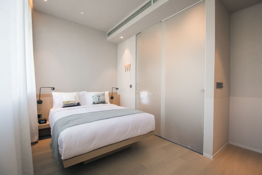 Read and Rest Hotel - last minute hotel in Beijing