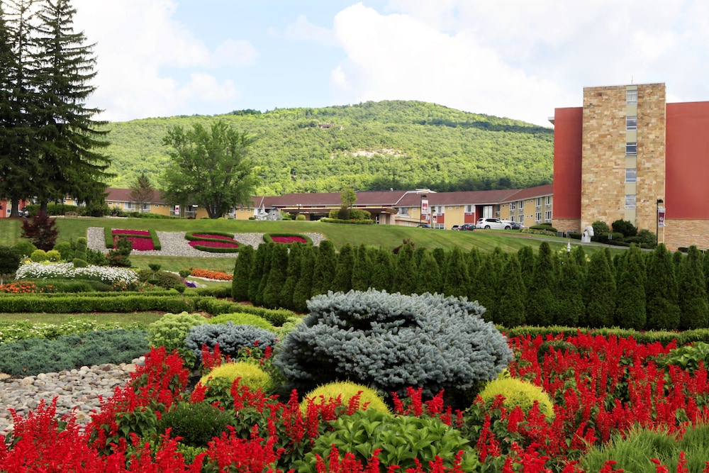 Honor's Haven Resort & Spa — hotel in Ellenville