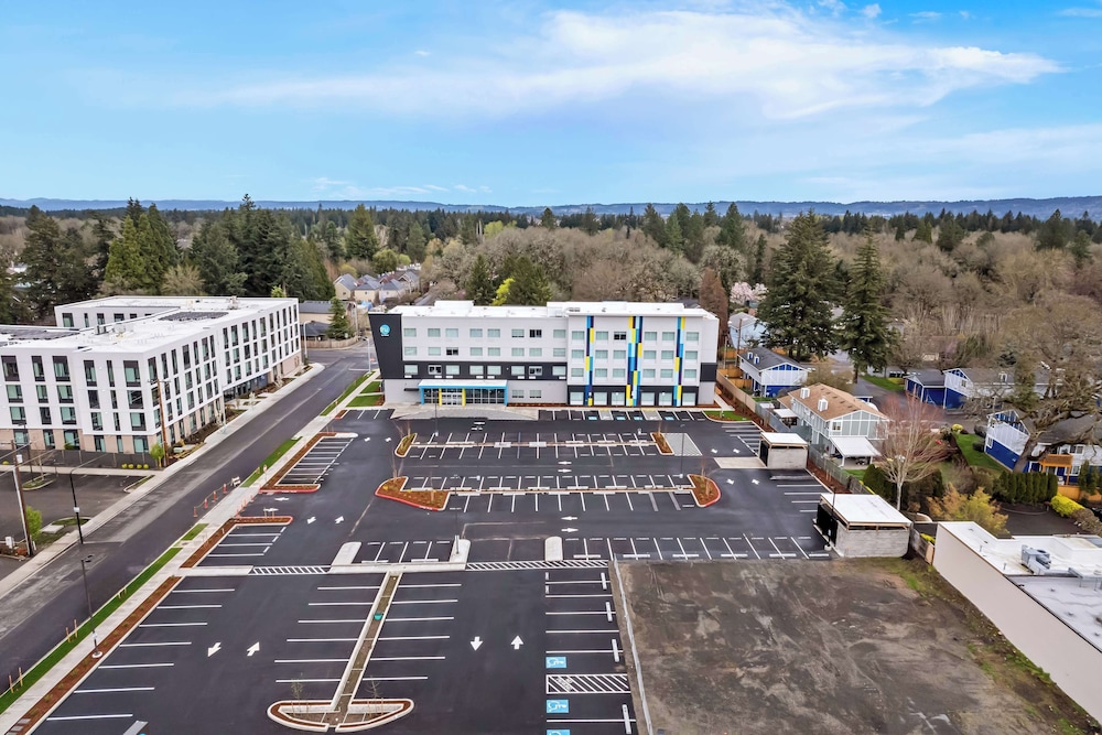 Tru by Hilton Aloha Beaverton - photo 38
