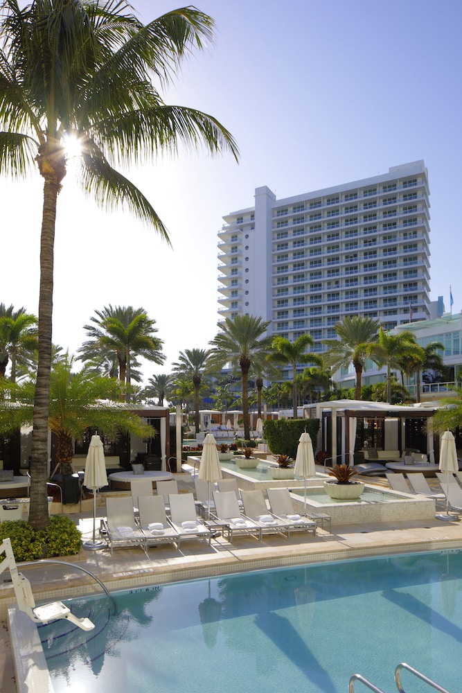 Fontainebleau Miami Beach Private Luxury Suites - photo 408