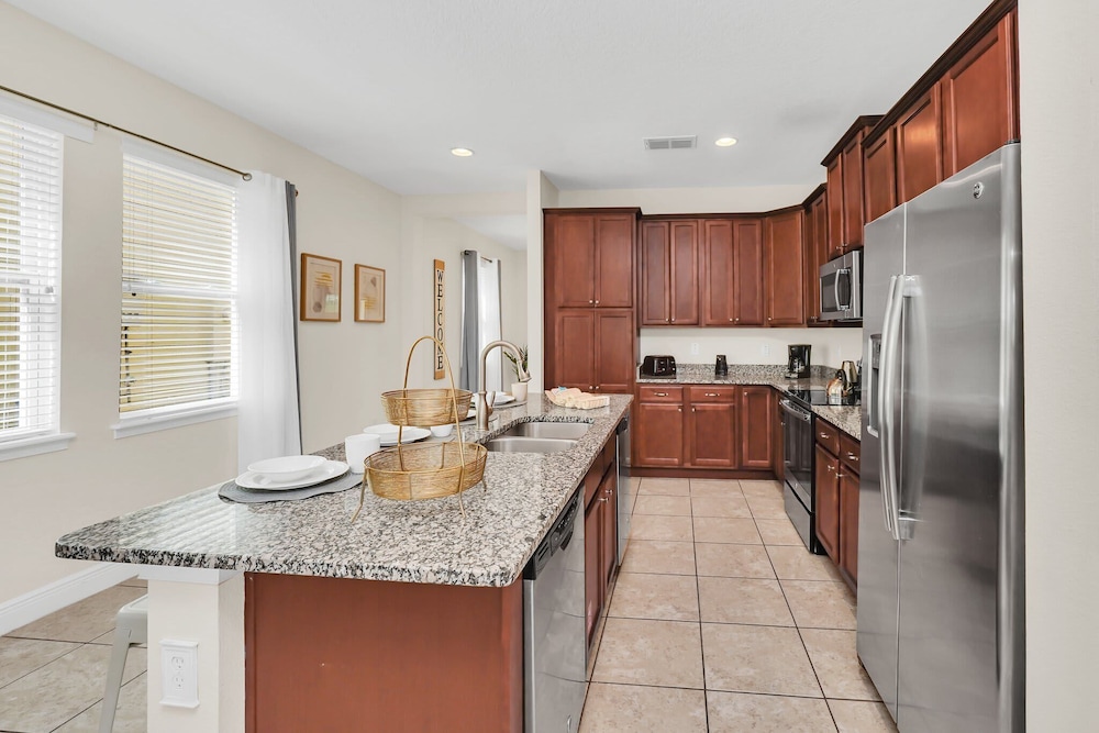 Fun and Stylish Family Villa in Encore Resort - photo 26