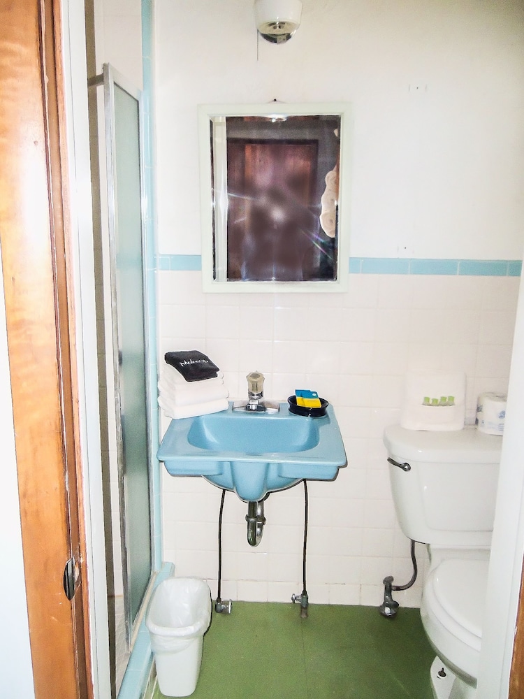 The Gold Pan Motel - photo 46