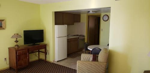 Westernaire Motel - photo 38