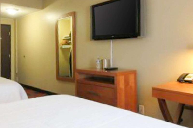 Quality inn Airport Spokane Airport - photo 18
