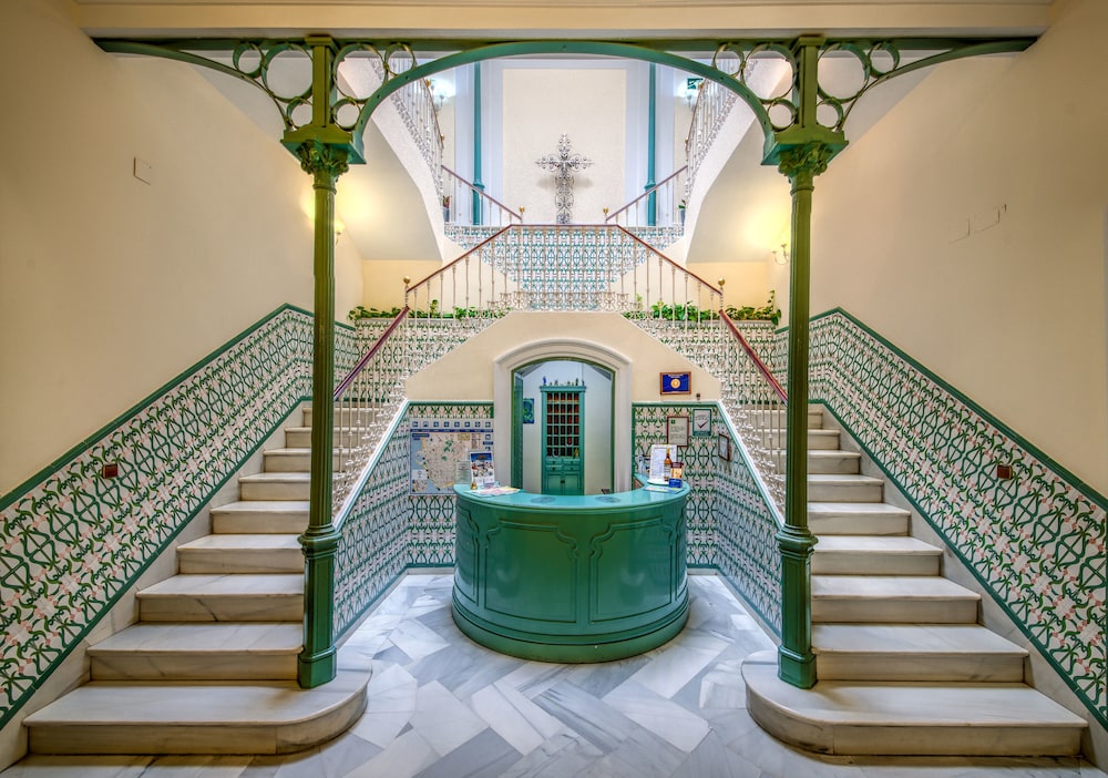 Hotel La Española - carbon neutral hotel in Chipiona