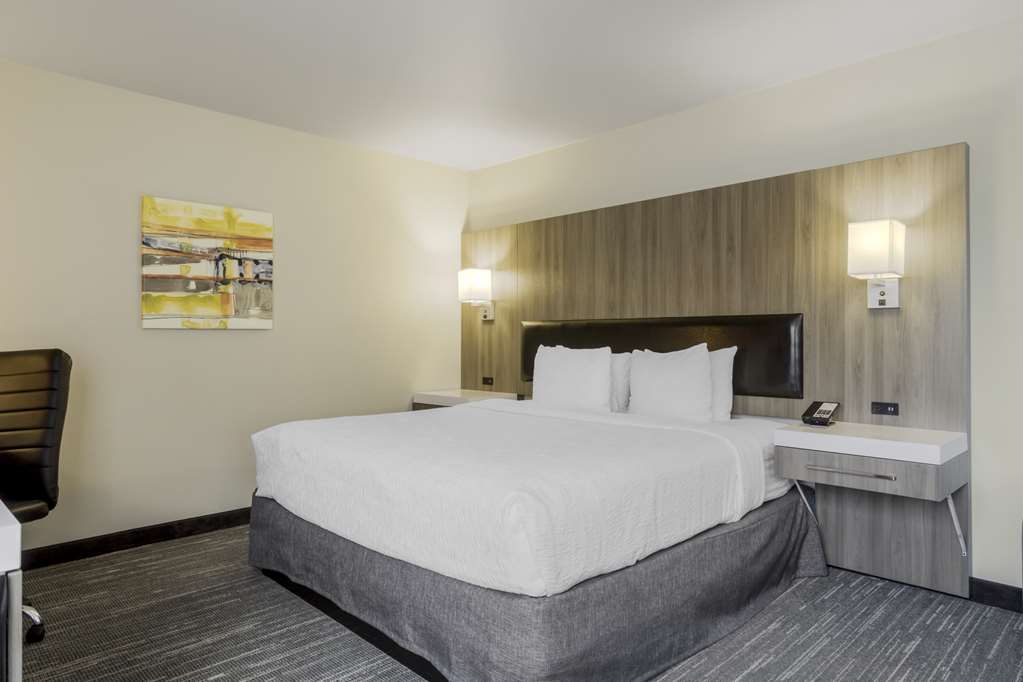 Best Western Plus Renton Inn - photo 15