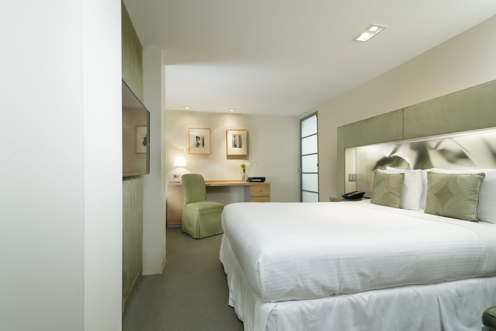 The Shoreham - photo 11