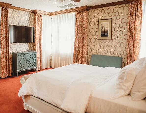 Hotel Phillips Hotel - photo 48