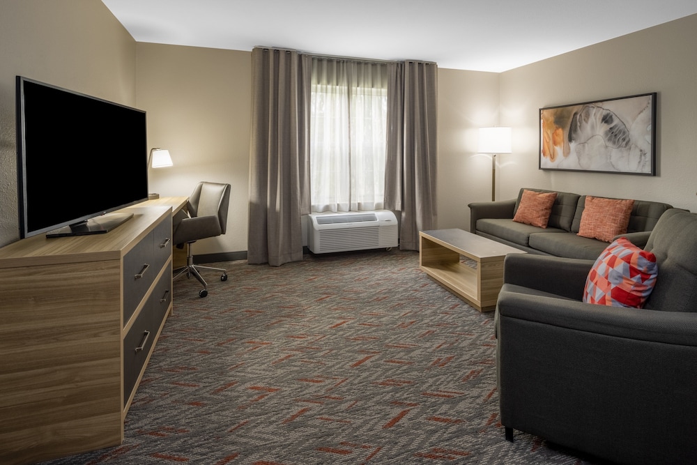 Candlewood Suites Boston North Shore Danvers - photo 14