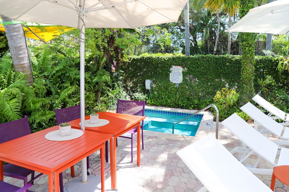 Almond Tree Inn Hotel Adults Only - photo 75