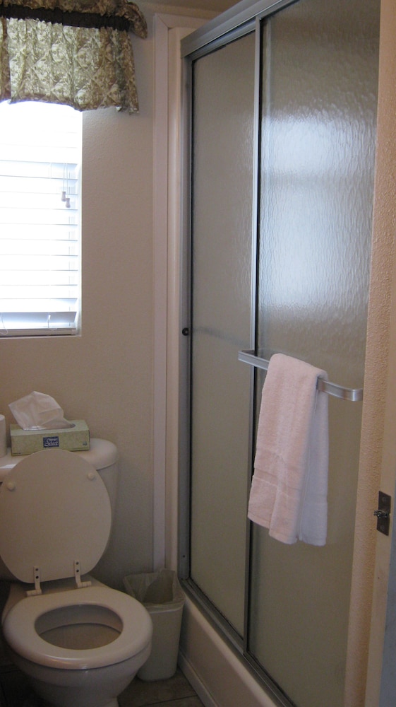 Sherwood Forest RV Resort - photo 10