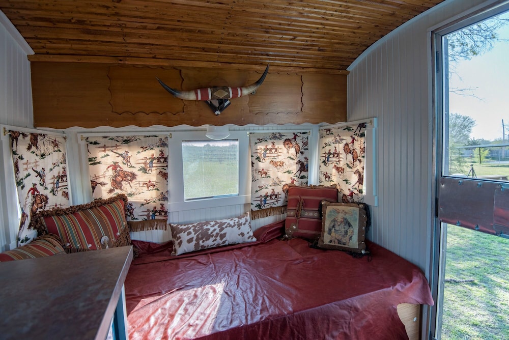 Hotel Off the Vine - photo 30