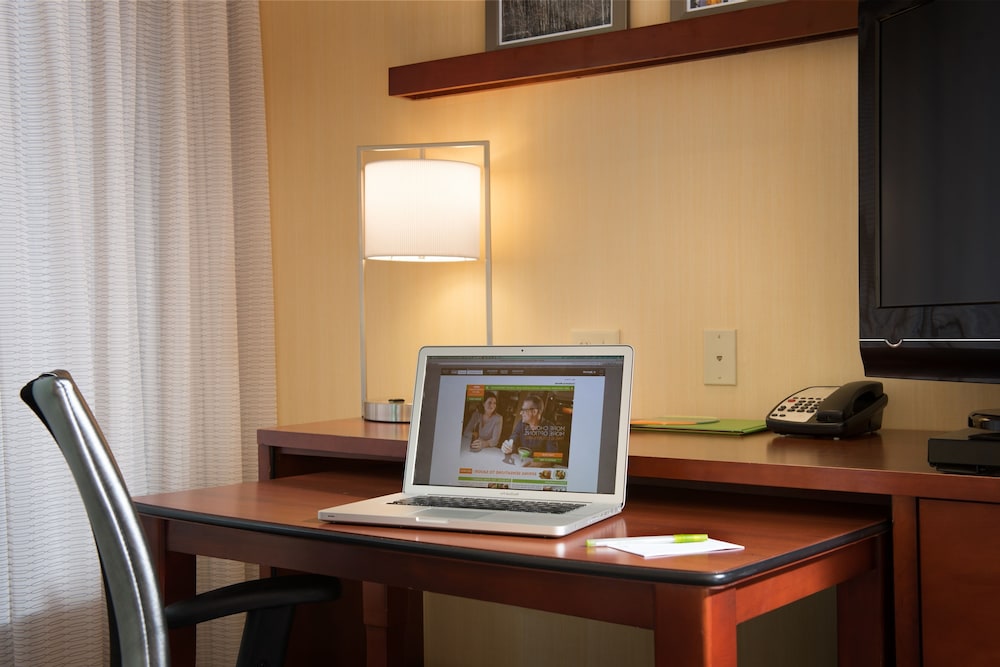 Courtyard by Marriott Hanover Lebanon - photo 5