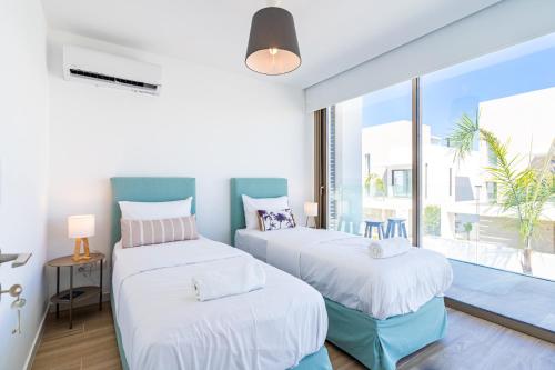 Waves 3 Bedroom Villa in Protaras