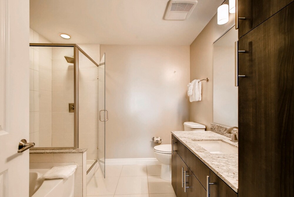 Global Luxury Suites At Hidden Creek - photo 12