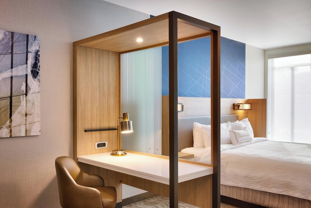 SpringHill Suites by Marriott Coralville - photo 7