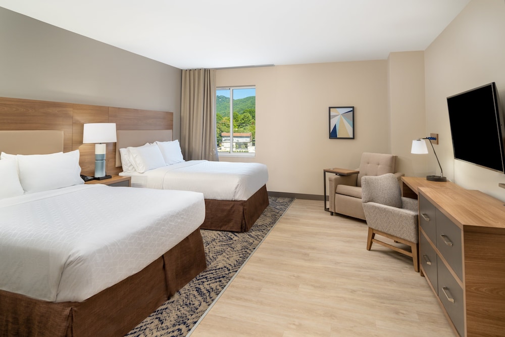 Candlewood Suites Asheville Downtown by IHG - photo 14