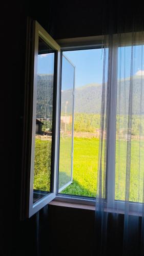 Lela Guest House