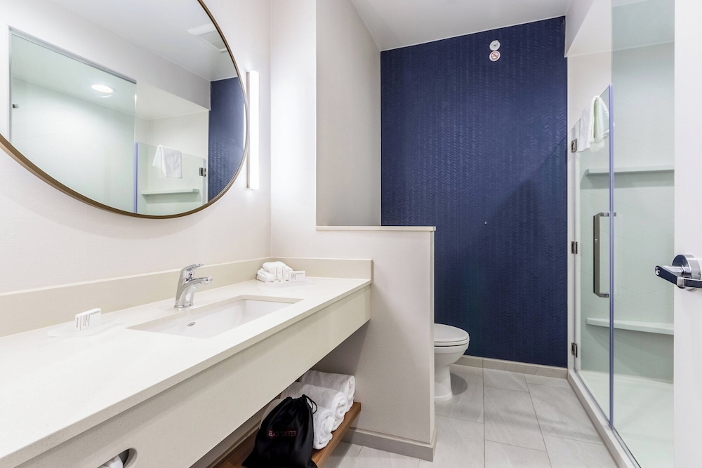 Fairfield Inn & Suites by Marriott Dallas Arlington South - photo 18