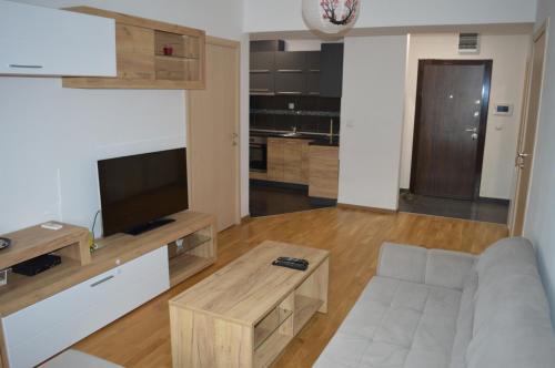 Feels like home 2 — 4-Star Luxury Hotel in Skopje, Republic of Macedonia