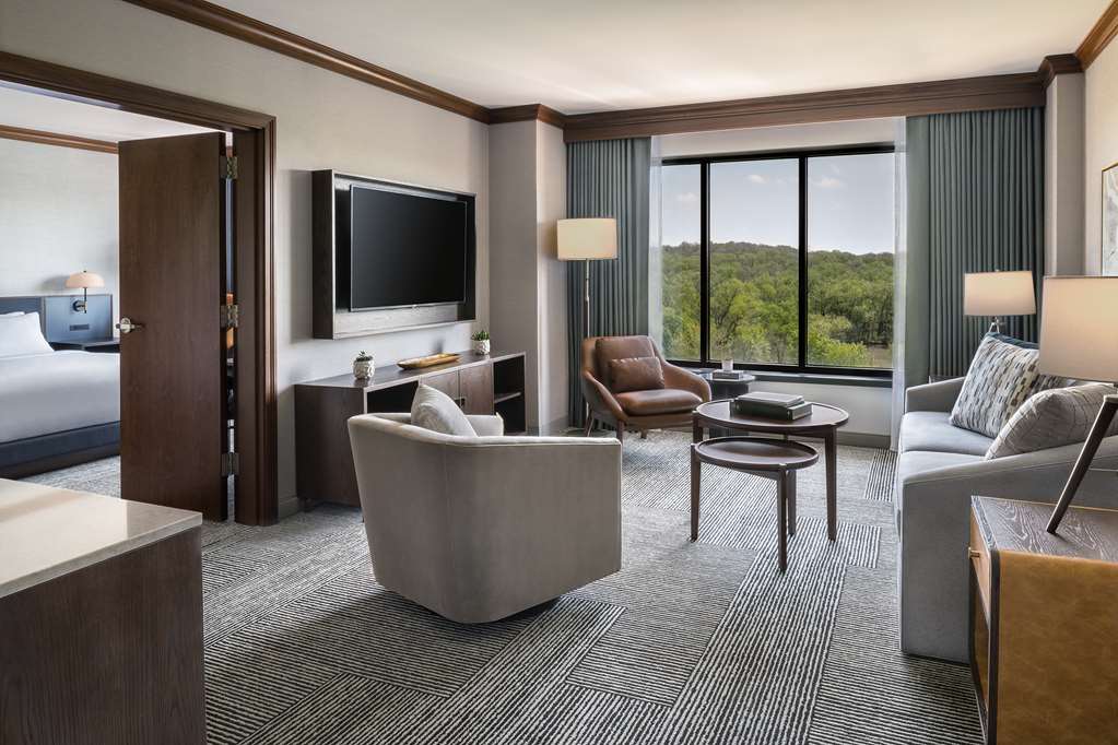 Hyatt Regency Coralville - photo 25