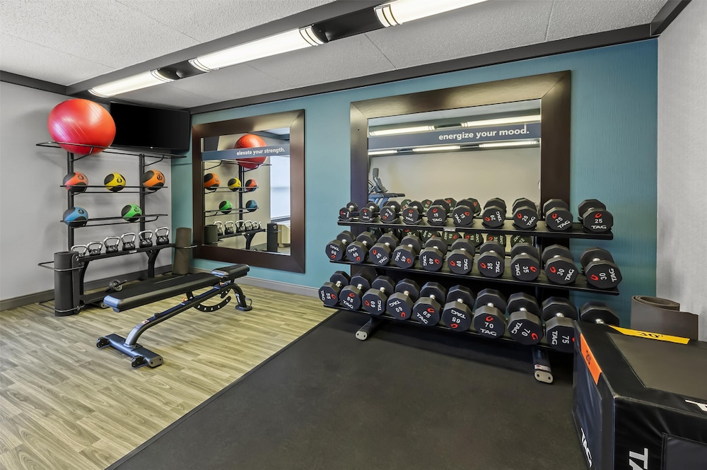 Hampton Inn Toledo South Maumee - photo 22