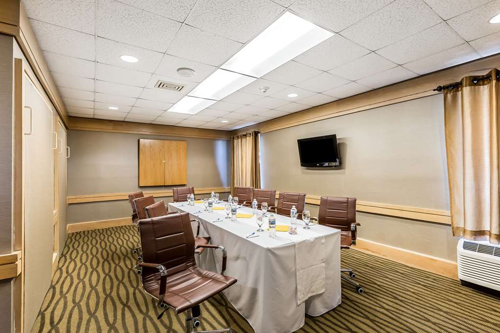 Comfort Inn Shady Grove Gaithersburg Rockville - photo 14