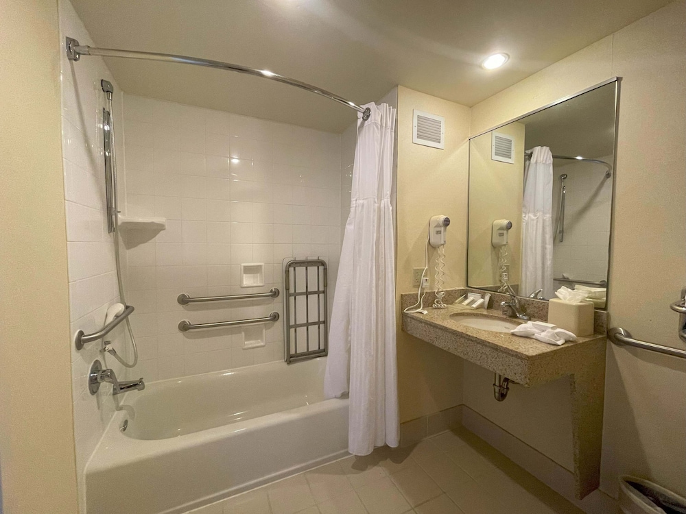 ACP Hotel Houston Westchase MOD Collection by Sonesta - photo 26