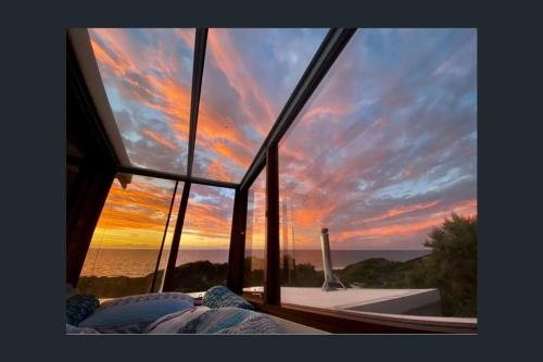 Beachfront Penthouse By Peppy Beach Retreats — Capel