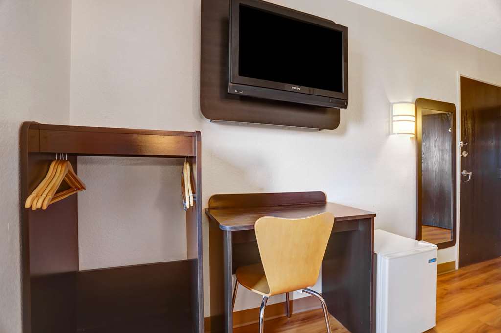 Motel 6 Benson AZ - photo 11