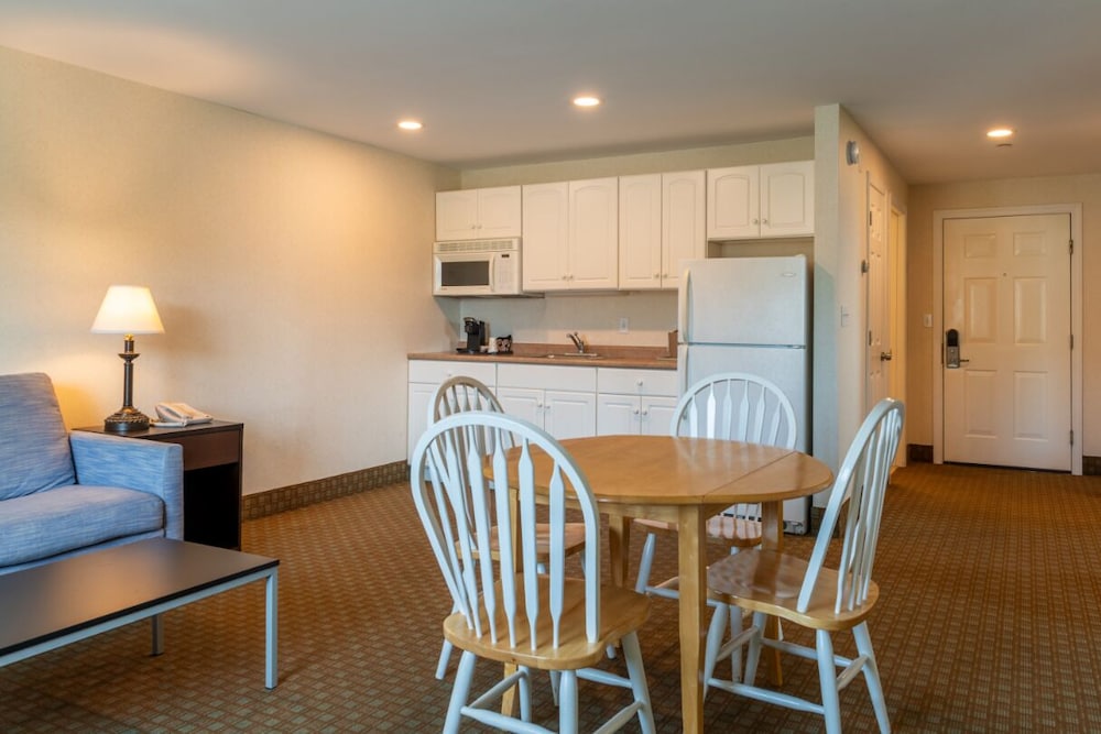 Ogunquit Hotel & Suites - photo 34