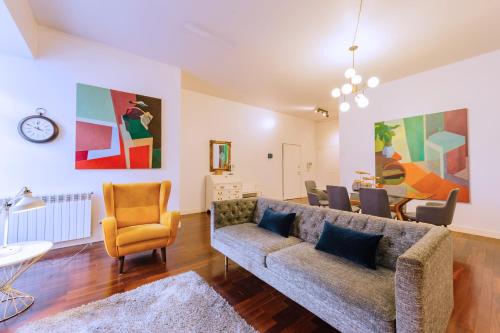 Chiado 2 Bedroom Elegant Apartment — 4-Star Luxury Hotel in Lisbon, Portugal
