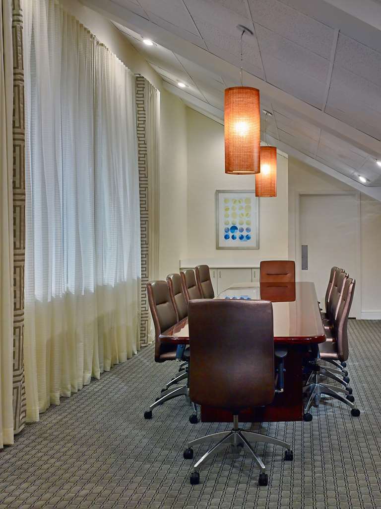 Sonesta ES Suites Memphis - photo 17