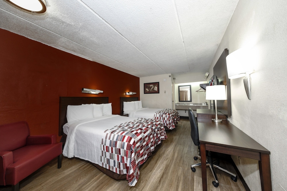 Red Roof Inn Tampa Brandon - photo 11