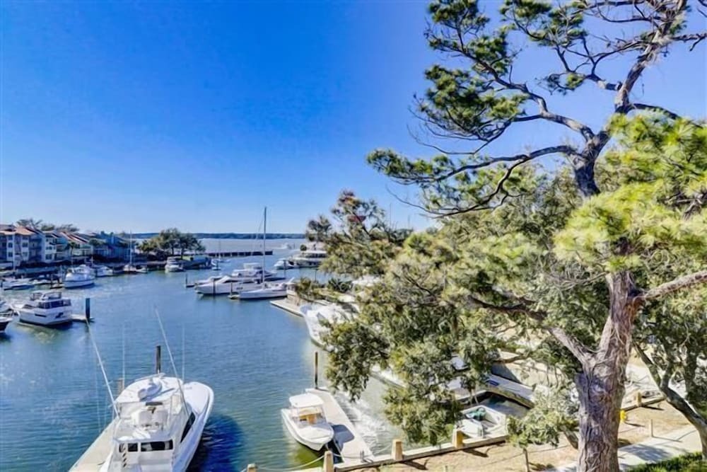 863 Ketch Court at The Sea Pines Resort - photo 10