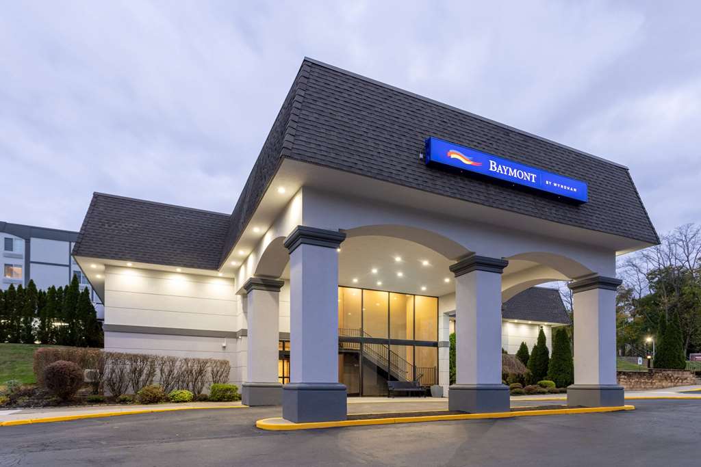 Baymont by Wyndham White Plains Elmsford — hotel in Elmsford