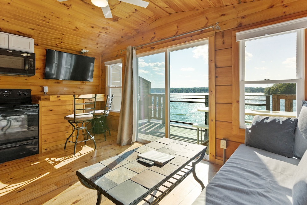 Edinboro Lake Resort Cabins - photo 27