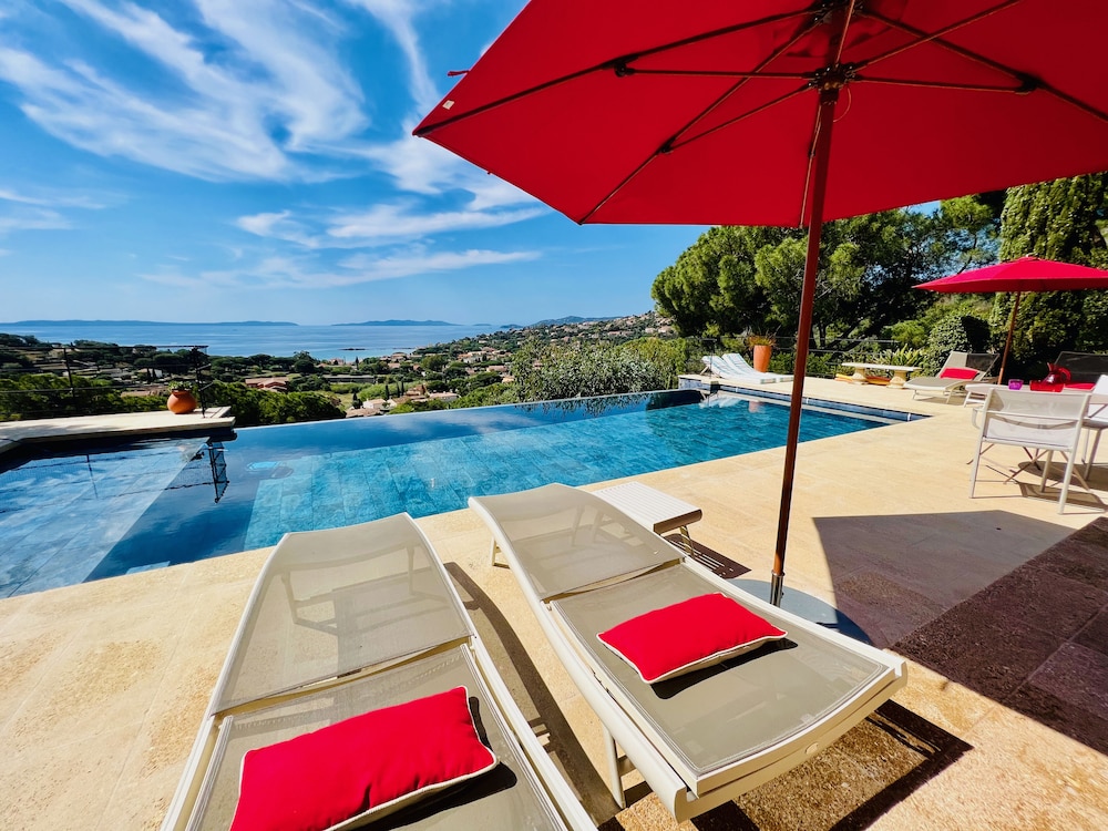 Villa Thalassa Art' B&B — 4-Star Luxury Hotel in Le Lavandou, France