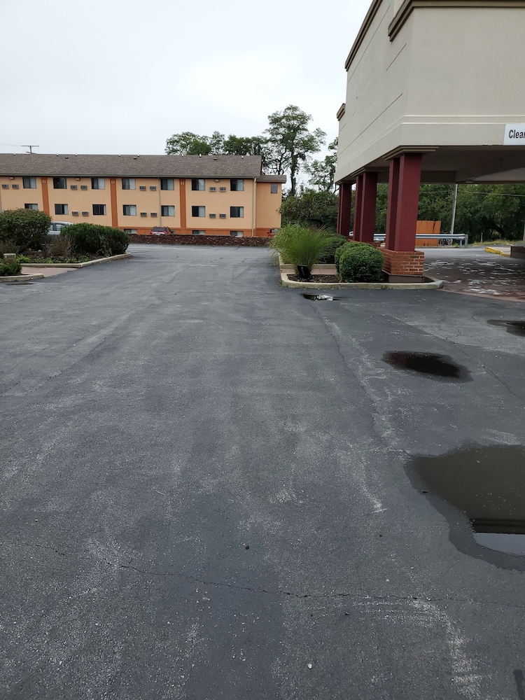 Pine Lake Resort and Banquets - photo 26