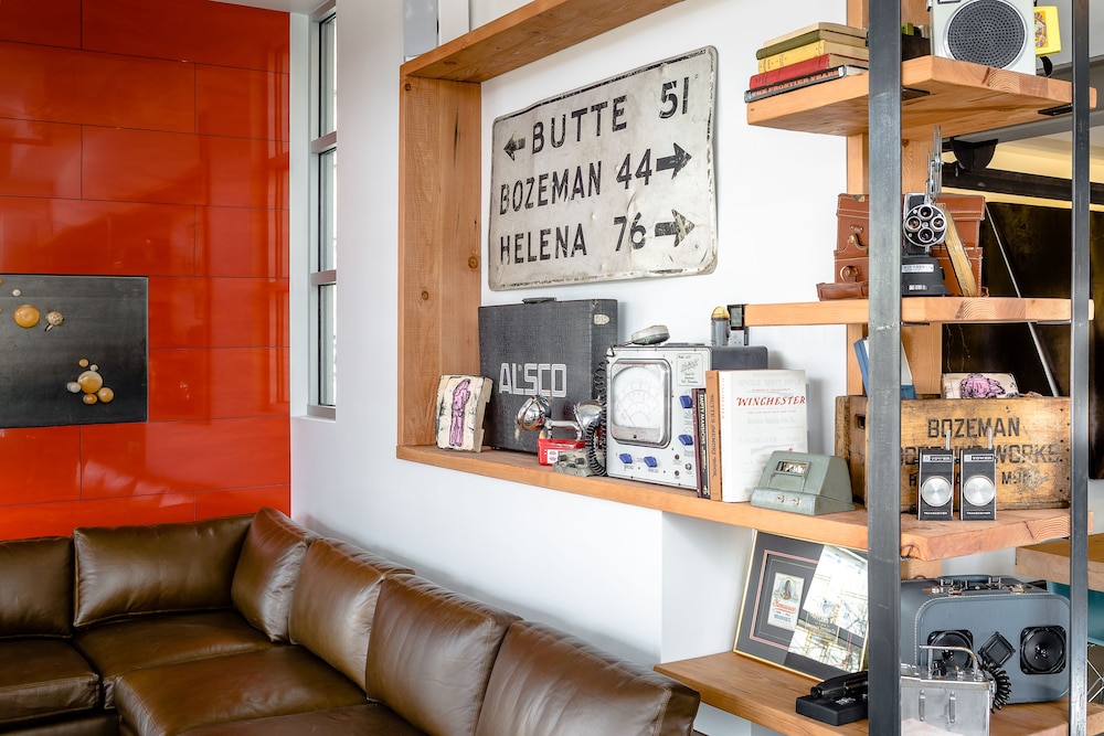 The Lark Bozeman - photo 5