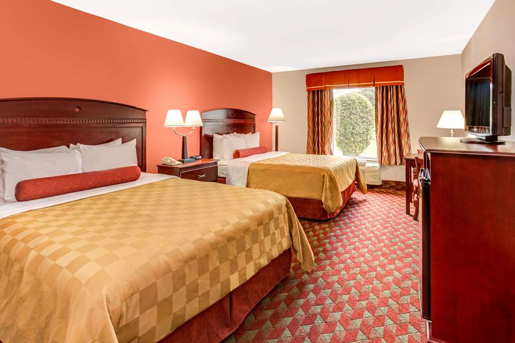 Ramada by Wyndham Murfreesboro - photo 11