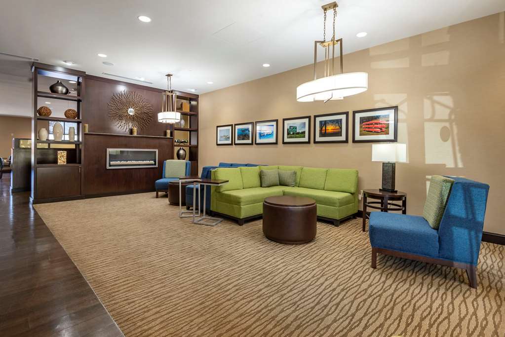 Comfort Suites Lake Norman Huntersville - photo 3