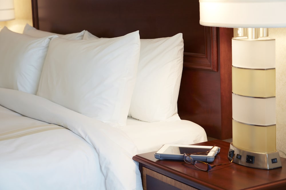 Columbus Airport Marriott - photo 8